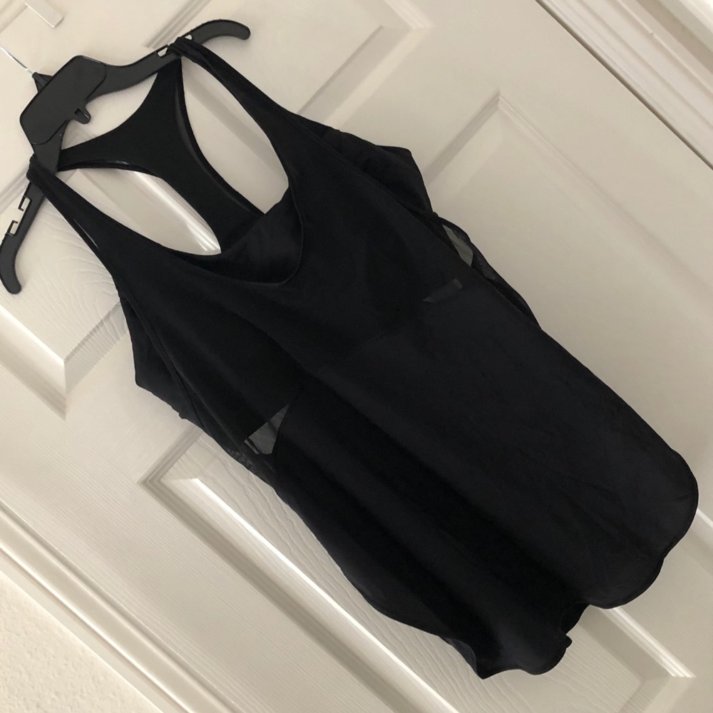 Lululemon sheer tank w attached bra 12 black euc